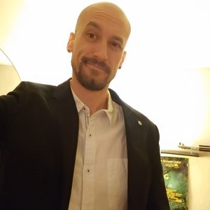 Meet your Posher, Eric